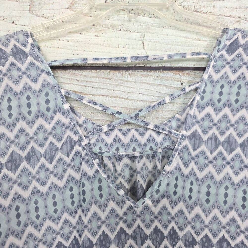 Maurices Sheer Embellished Blouse L - Picture 8 of 9